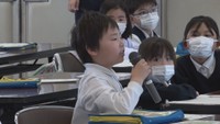 高松市役所を訪問した小学生
