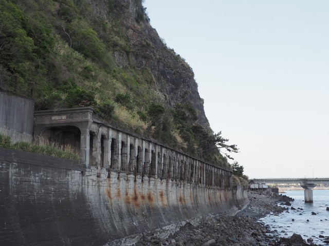 ありし日の洞門（ナツさん提供）