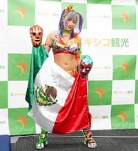 CMLLに初参戦するウナギ・サヤカ＝都内（撮影・高石航平）