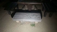 藤原中北遊園地のベンチ（提供：岡山市）