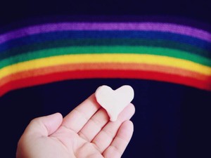 「レズじゃないよね？」と親に聞かれ、とっさに「違うよ」と言ってしまった