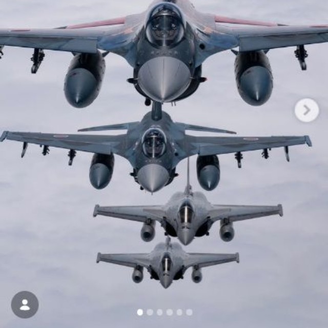 フランス航空宇宙軍のインスタグラム＠armeedelairより