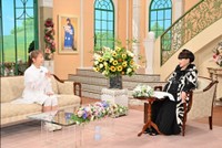 「徹子の部屋」 黒柳徹子(右)、東ちづる＝テレビ朝日提供