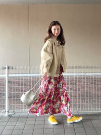 年齢を重ねたからこそ似合う形や色、柄もある／quicheとpenneさん（@quicheandpenne）提供
