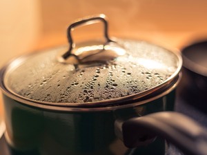 一人暮らしを始めた狭い1Kで淹れるコーヒー。私の最高の一杯