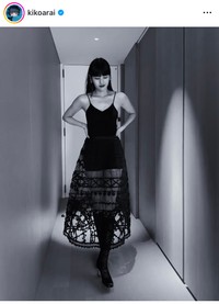 新井貴子（@kikoarai）さんのインスタグラムより