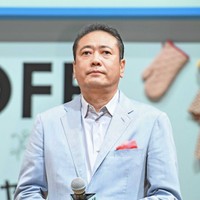 パティシエの鎧塚俊彦さん（2022年撮影）