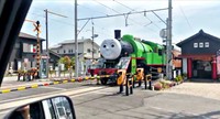 大井川鉄道・合格駅を通過するきかんしゃパーシー号（動画提供：茶農家佐京園13代目 佐京裕一郎さん）