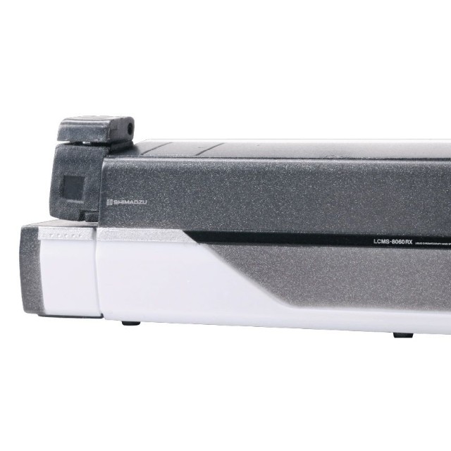 液体クロマトグラフ質量分析計（ＬＣＭＳ）「ＬＣＭＳ－８０６０ＲＸ」のミニチュア