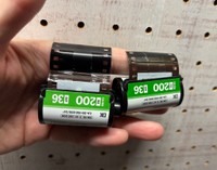 偽装品は手でラベルが貼られていました。