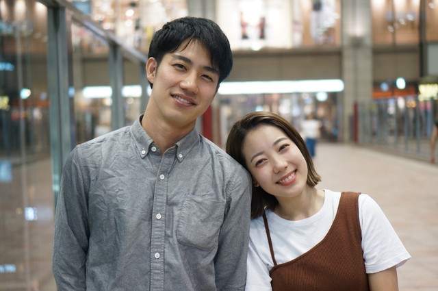 好きな人との暮らしを考えるカップル※画像はイメージです（keshikifechi
/stock.adobe.com/）