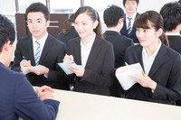 企業に誠実に対応したいと考える学生が増えているそうです　※画像はイメージです（Paylessimages/stock.adobe.com）
