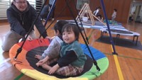 子どもたちに屋内の遊び場を提供するイベントが小豆島で開かれる　香川
