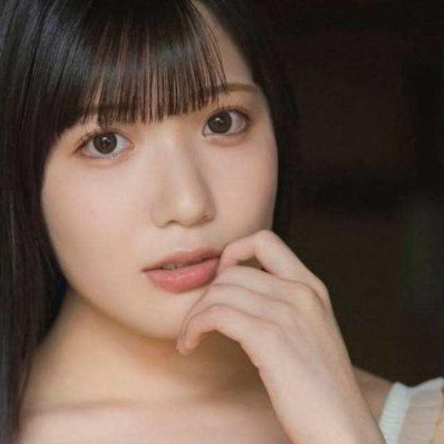 小日向優花デジタル写真集『純白』（発行：wunder publishing house 撮影：やすいきしょう）