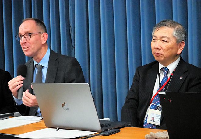Universities team to attract foreign Ph.D. students to study in Japan