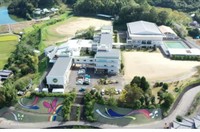 廃校となった中学校の駐輪場や練習場を改装　3月3日にデータセンター開所　香川・綾川町