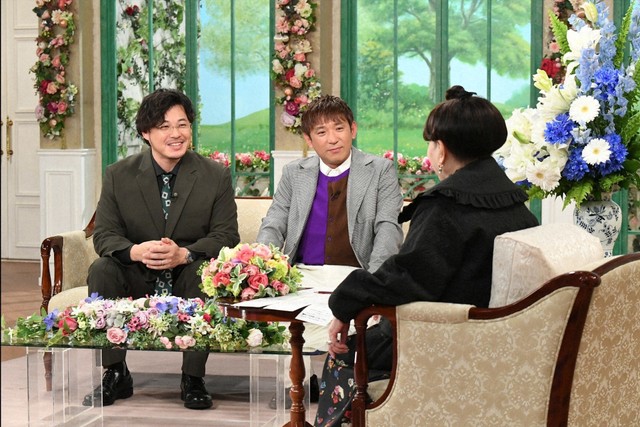 「徹子の部屋」　 黒柳徹子（右）、アルコ＆ピース＝テレビ朝日提供