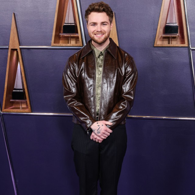 アレックス・ウォーレン