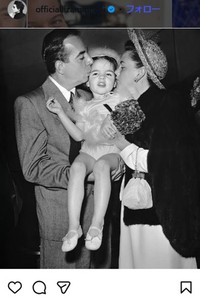 ライザ・ミネリのインスタグラム＠officiallizaminnelliより