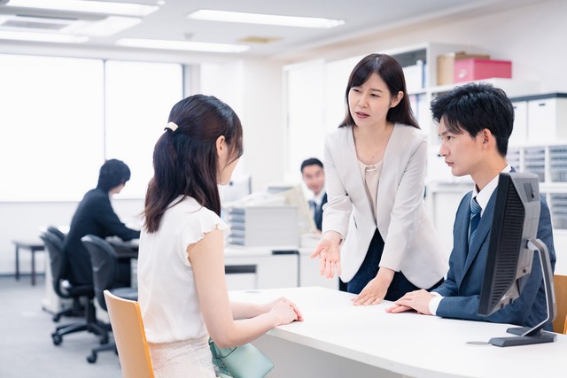 申請の流れはどうすればいい？※画像はイメージです（ijeab/stock.adobe.com）
