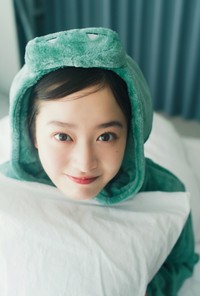 「B.L.T.2025年10月号」セブンネットショッピング購入特典ポストカード【近藤沙樹（AKB48）】