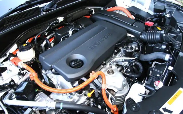 ZR-V（RZ系）のエンジンルーム（提供：norico by ガリバー）