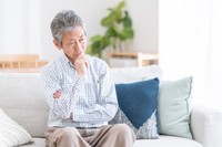 親世代が「生前整理・片付け」を手伝ってほしくない理由は？　※画像はイメージです（polkadot/stock.adobe.com）