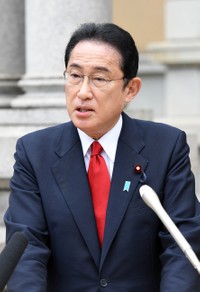 京都で話す岸田首相。「副総理」がいなくて大丈夫？（２０２２年５月、京都府庁）