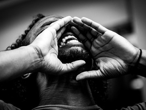 現場にいなかったのに逮捕　投獄大国アメリカがはらむ黒人不利の司法制度