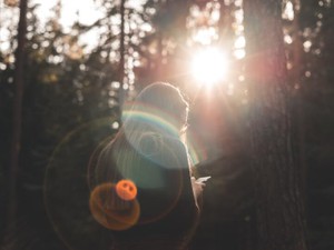 母の死後、父の安定剤となったのは女だった。あれから11年、女は実家に居座り続けている