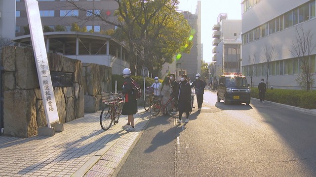 高松高校（高松市番町　8日）