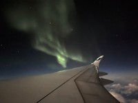 飛行機からオーロラ3（提供：ながらりょうこさん）