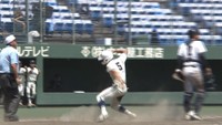 4回 倉敷商は川嵜の犠牲フライで勝ち越しに成功