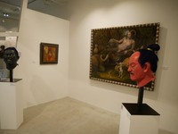 「NUDE礼賛！おとこのからだPraise of NUDE―About Male Body」会場の様子＝都内