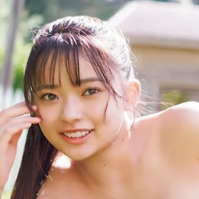 週刊少年チャンピオン31号の表紙＆巻頭グラビアを飾った小森香乃Ⓒ秋田書店Ⓒ2TOUCH companyⒸ鈴木ゴータ