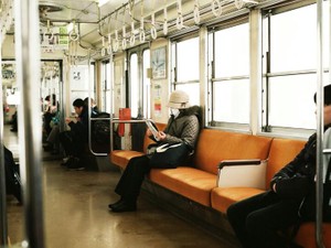 「私を探すその目」は恐ろしいものだった。「ストーカー」された私の心は不快なまま