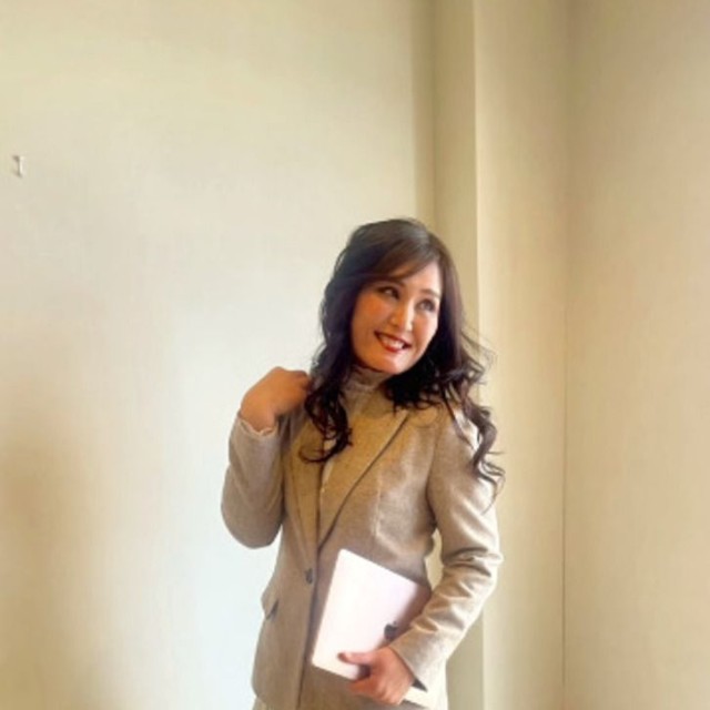 骨格ナチュラルタイプに合わせた服をチョイス／やえこさん提供