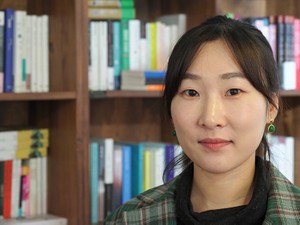 女性店長がみる「キム・ジヨン現象」　文学が社会に果たした役割