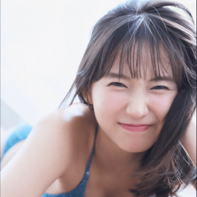 「FLASH」（26年8月25日発売号）に登場した志田音々のオフショット　本人のX（@nenemaru0715）より