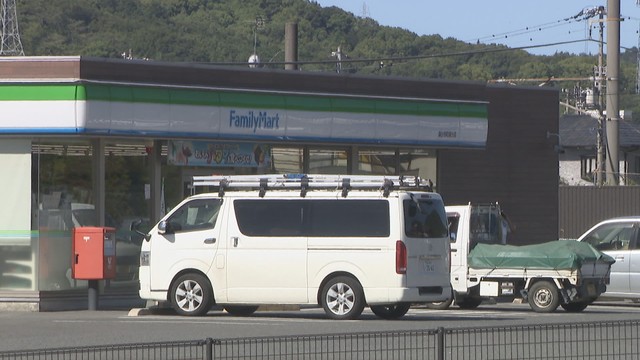 事件があったコンビニ　高松市国分寺町　7月27日