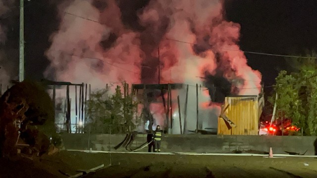 【速報】仙台・若林区で住宅火災　焼け跡から１人の遺体　住人男性と連絡取れず