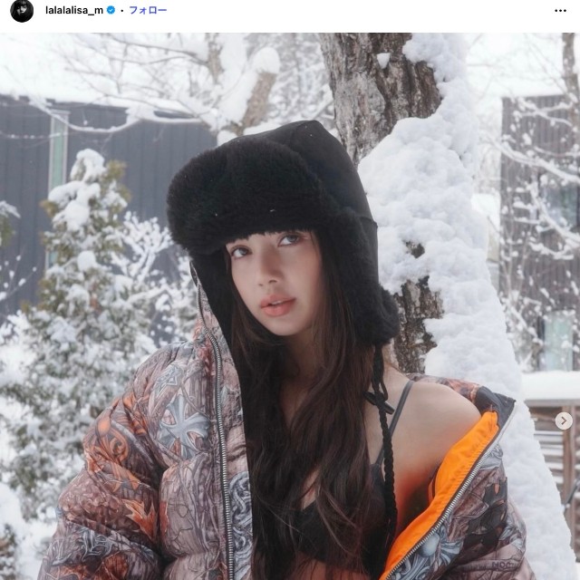 「BLACKPINK」LISAさんの公式インスタグラムから