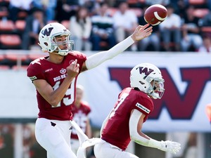 早稲田大QB木庭修克がデビュー、関学QB星野太吾と「甲子園ボウルで対戦できたら」