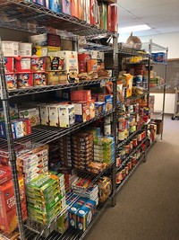 食料品や日用品は全て寄付でまかなっている（マギーさん提供）