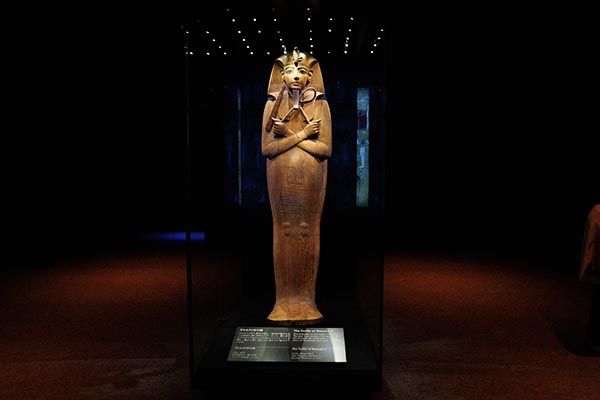 好評につき会期延長 エジプトの至宝が集う「ラムセス大王展」 ｜ 朝日