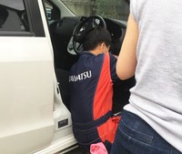 自動車修理のプロが現場にやってくる騒ぎに