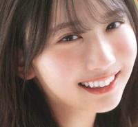 『週刊少年チャンピオン』25号に登場する日向坂46藤嶌果歩Ⓒ秋田書店ⒸSeed & Flower合同会社Ⓒ小池伸一郎（秋田書店）