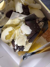 落とした！？と一瞬心配になるビジュアル／千尋さん（@____________chihiro22）提供