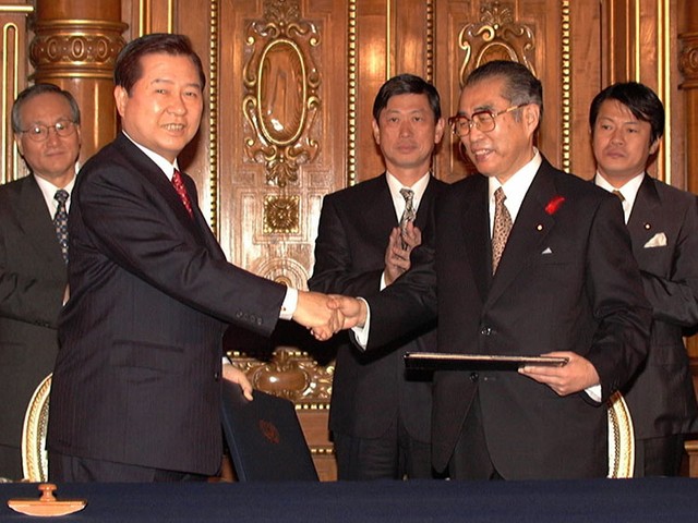 立場の違いを埋める、外交の技 「日韓最高の政治文書」こうして