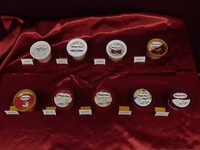 ハーゲンダッツ　ミニカップ「バニラ」パッケージの変遷